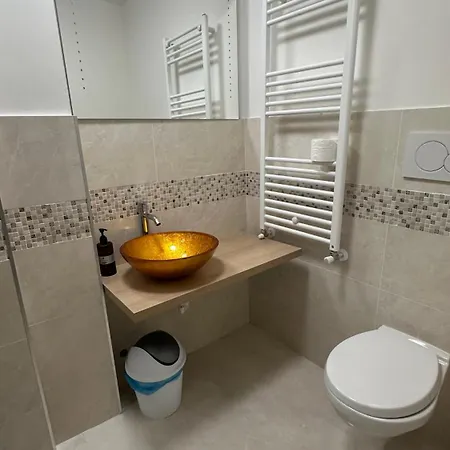 Ca Lucia Canal View Apartment