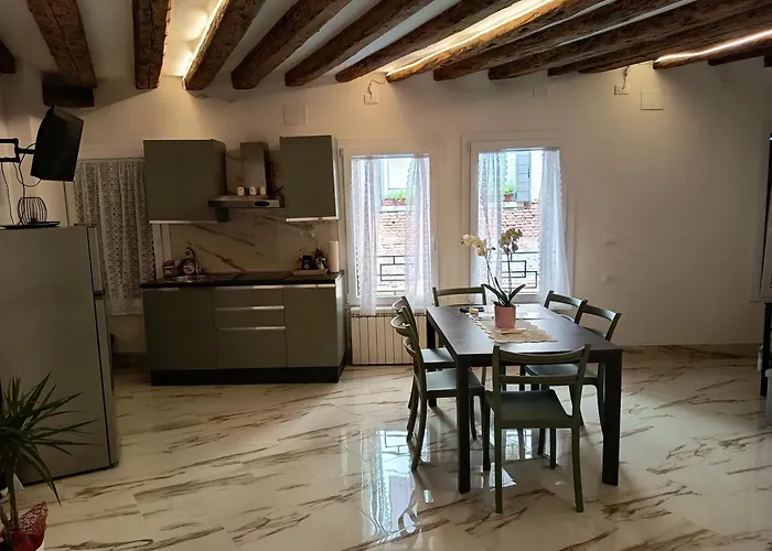 Ca Lucia Canal View Apartment *